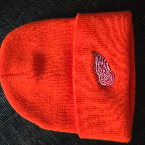 Detoit Redwings NHL Carhartt Hunter Orange Beanie - Picture 2 of 2